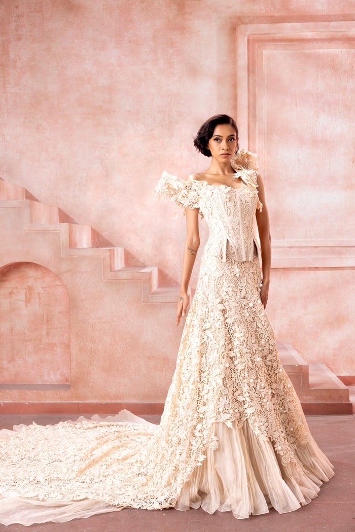 House of Neeta Lulla Bridal Couture