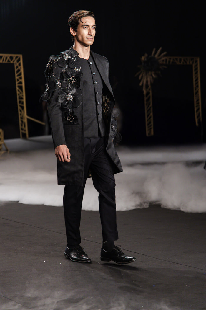 Abelardo - Black Embellsihed Sherwani Set - NSL FASHION PVT LTD