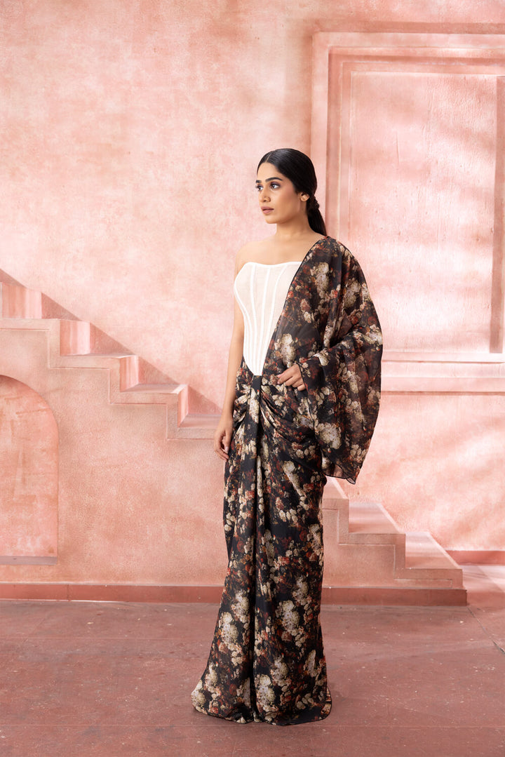 Garnelia- Floral Pre-draped Saree Gown