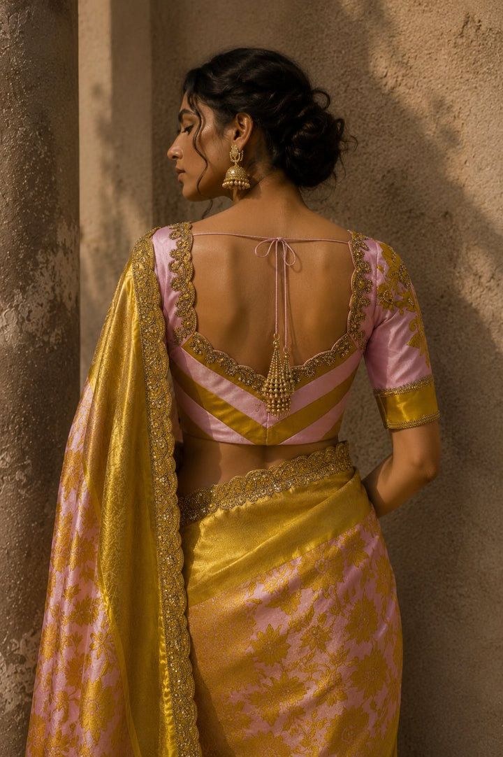 Neeta Lulla Blush Pink & Antique Gold Kanjivaram Saree detail view - Pastel Pink / Gold Kanjivaram saree for weddings, Mumbai and worldwide